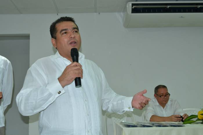 El rector del INFOTEPHVG de Ciénaga durante una intervención